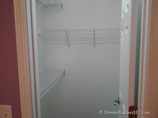 300 AYERSVILLE RD 11 300 AYERSVILLE RD 11